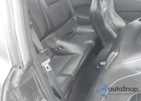 2013 Ford Mustang Gt Premium z USA, uszkodzony, nr VIN 1ZVBP8CF5D5238659